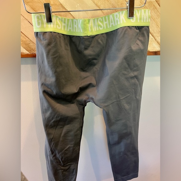 Gymshark Women’s Seamless Nonslip Capri Workout Leggings Size XL - Picture 3 of 5